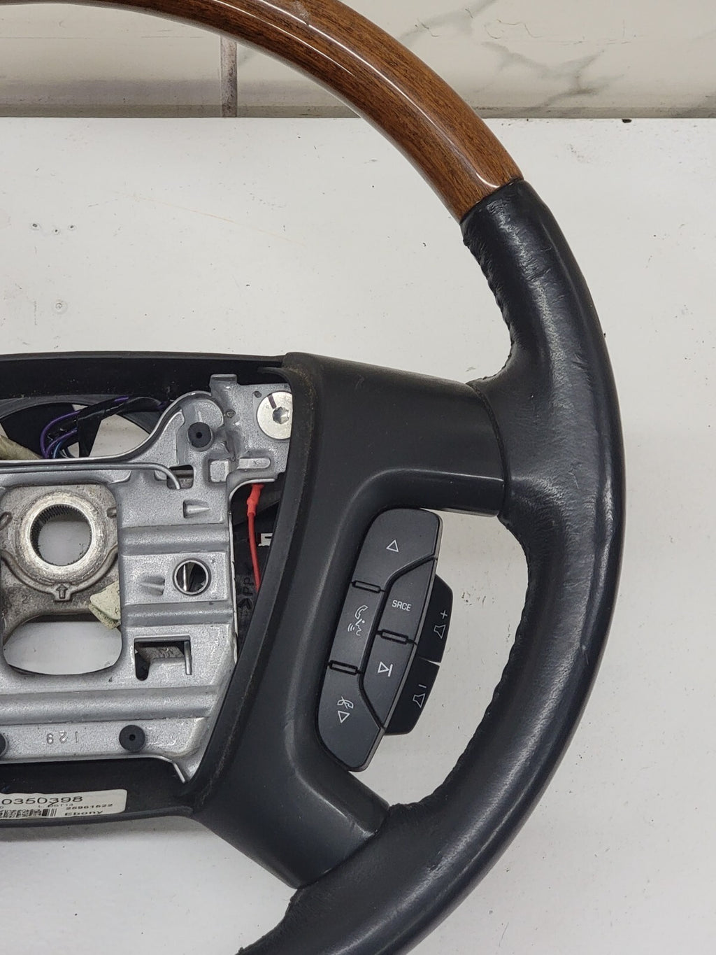 🔥2009 - 2012 Buick Enclave Woodgrain Black Leather Power Steering Wheel