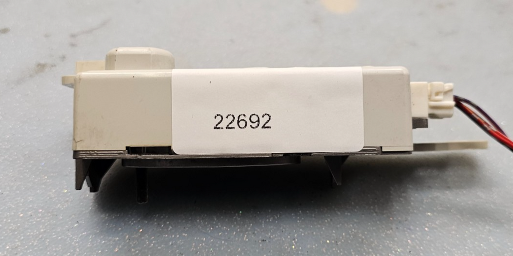 🔥2003-2005 INFINITI G35 DASH CLOCK ASSEMBLY Time Display Analog Mount Silver