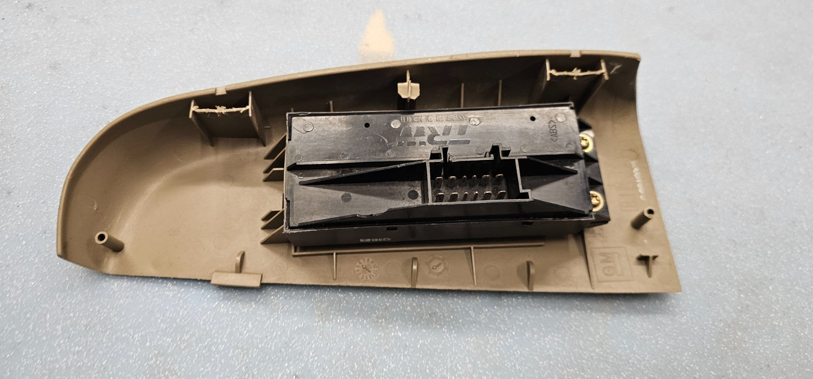 🔥99-02 Silverado SIERRA Front RIGHT Passenger Power Window Switch Lock TAN