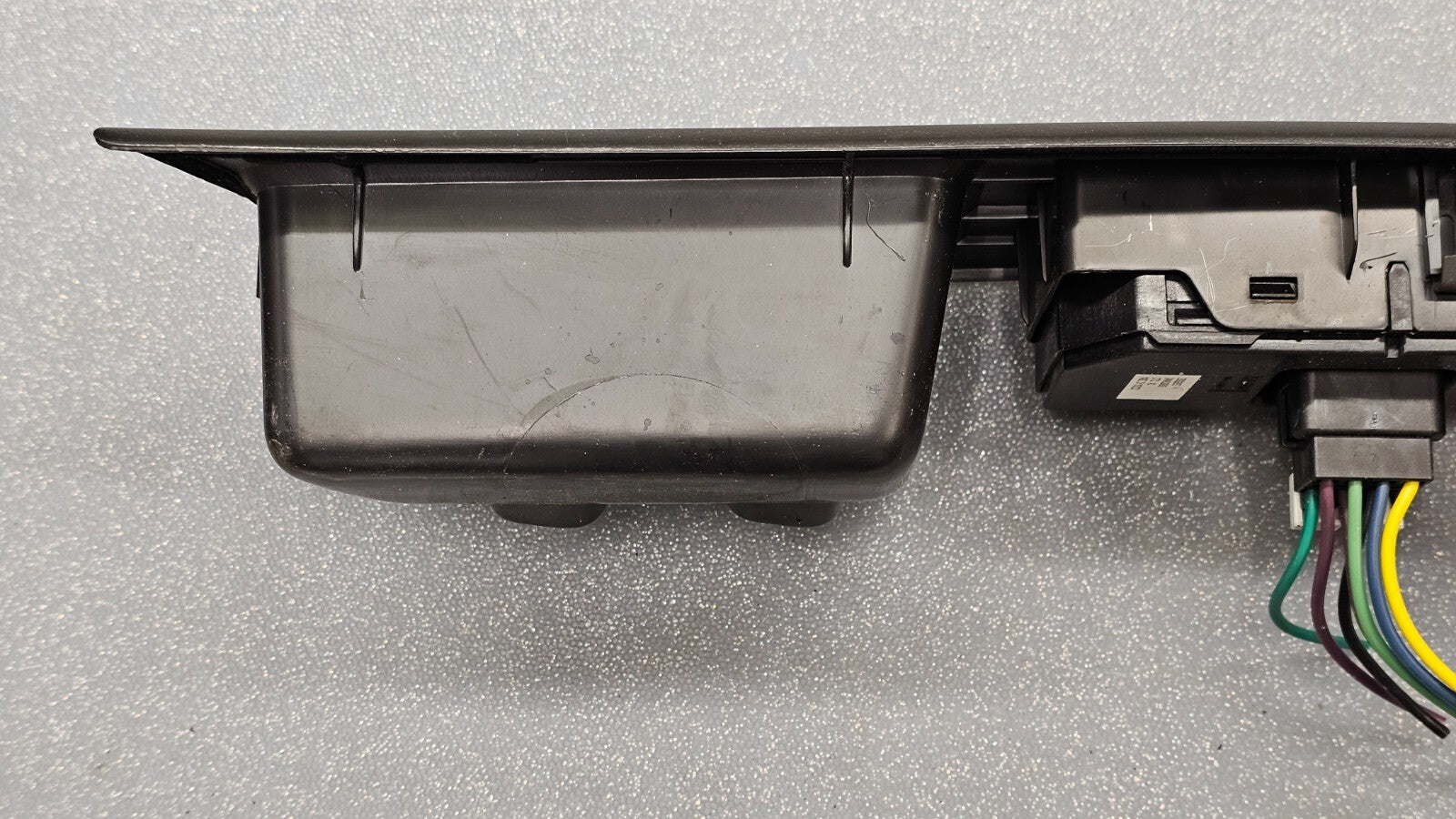 🔥09-16 CHEVY IMPALA LEFT DRIVER MASTER POWER DOOR WINDOW SWITCH BEZEL BLACK