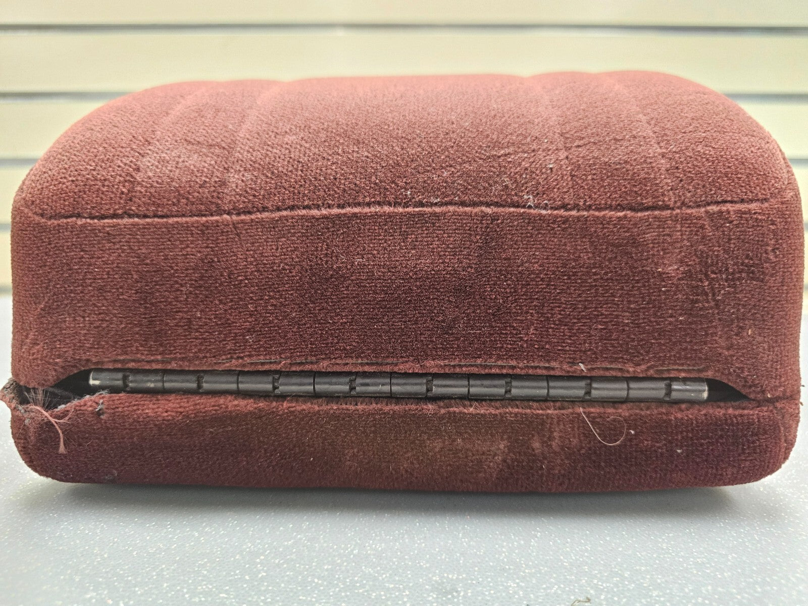 97-03 Ford F150 Center Console JUMPSEAT Armrest Cloth/Leather cup holder Red JS6