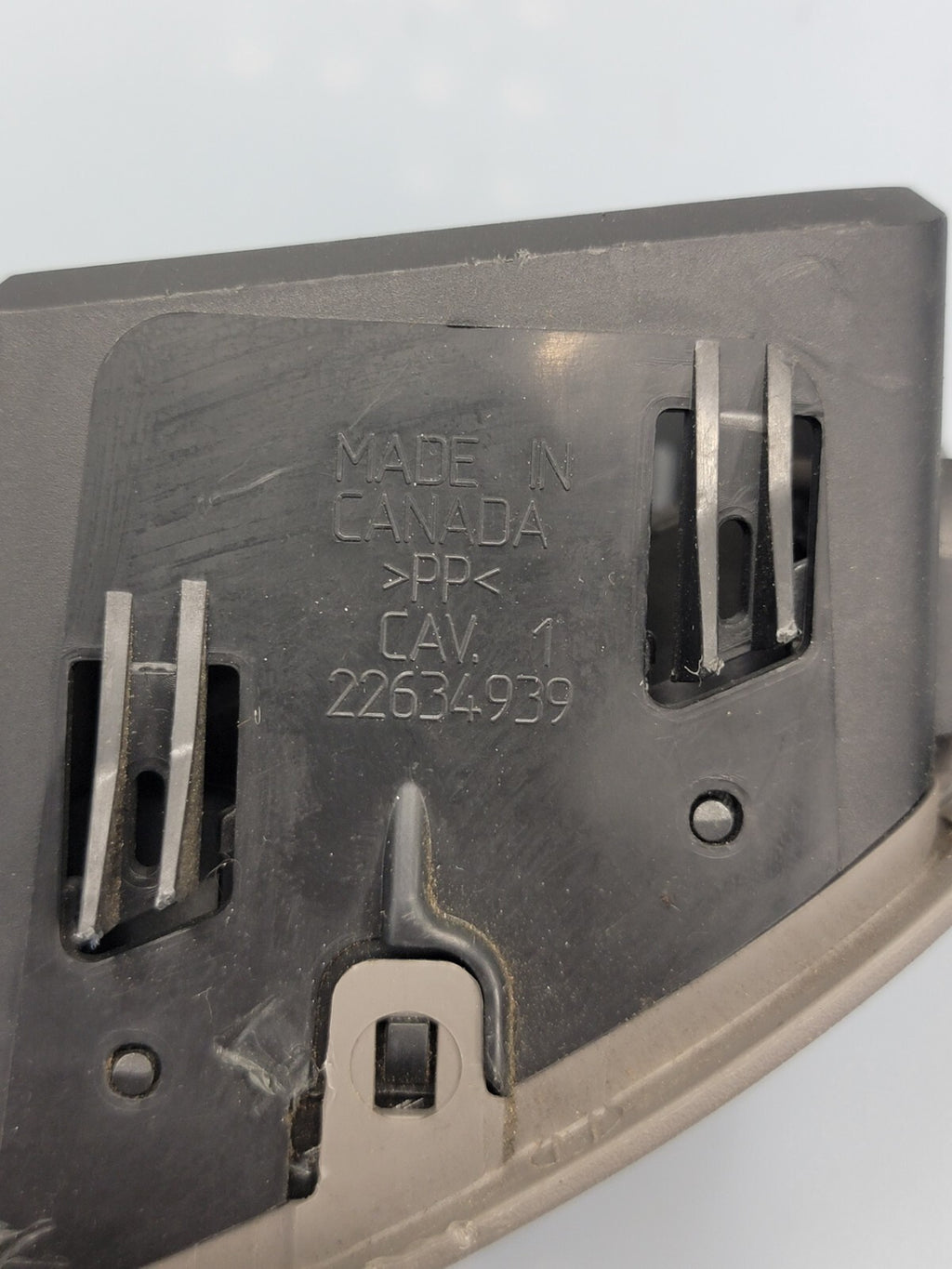 🔥2004-2007 CHEVY MALIBU A/C Conditioner Heater Air Vent trim Right/left Gray