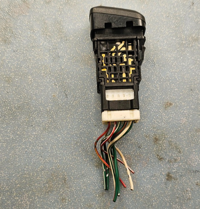 🔥00-06 Sentra Emergency Hazard Light Control Defrost Pull Switch Assembly Black