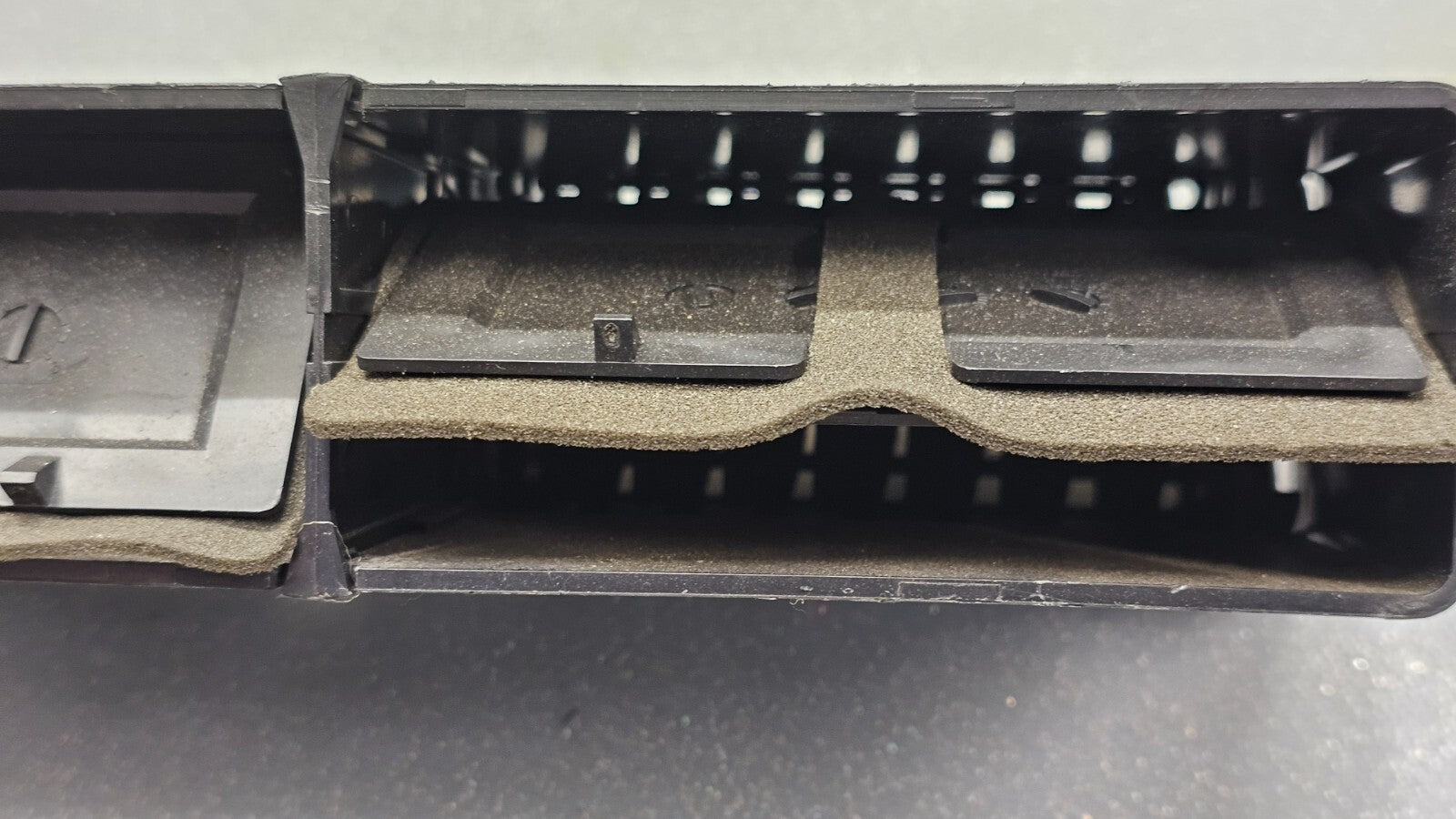 🔥95-10 Ford Ranger EXPLORER Dash  Center Air Vent Heater Conditioning Black