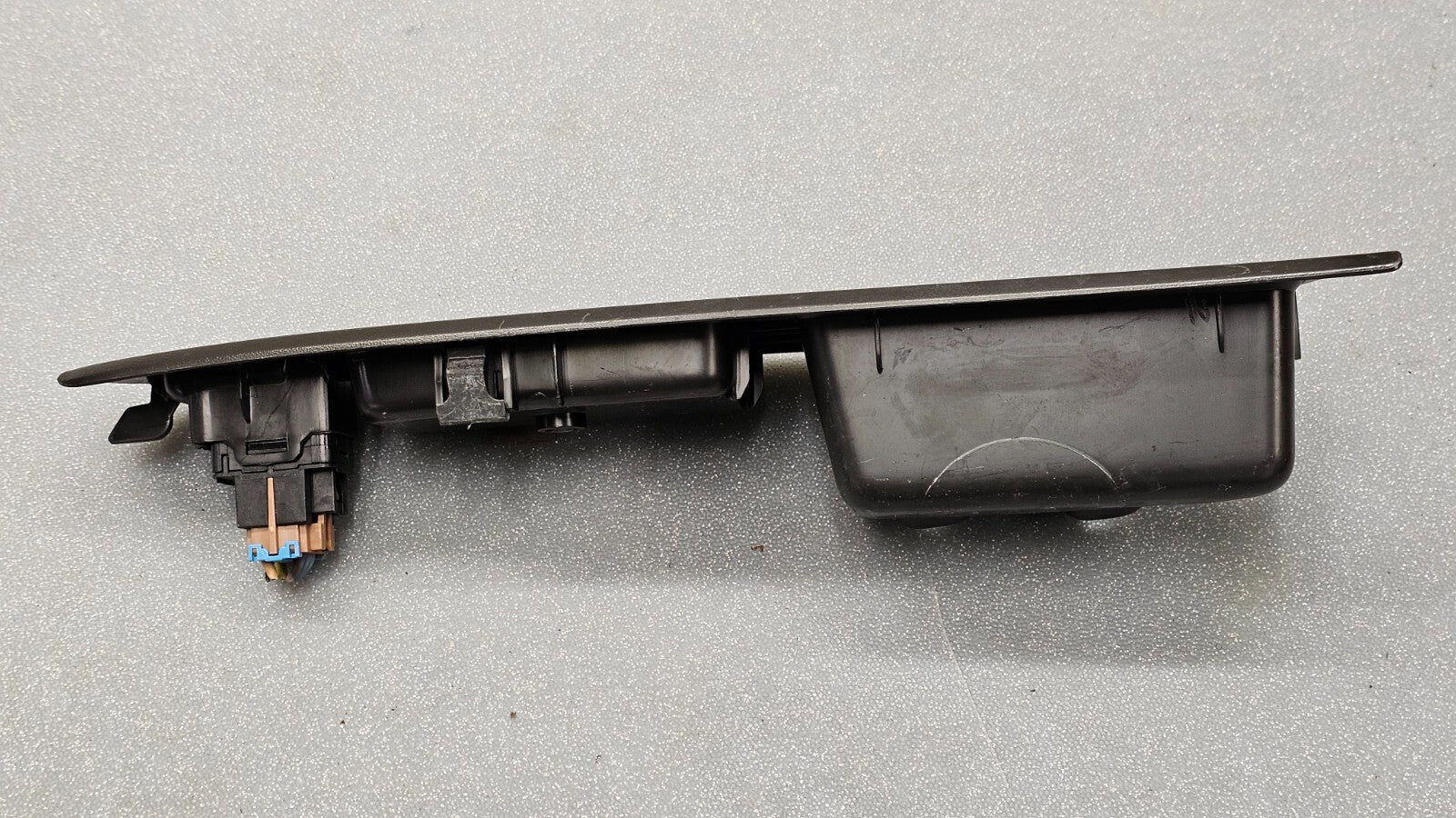 🔥06-08 Chevy Impala Right Passenger Power Window Switch Bezel Assembly Black