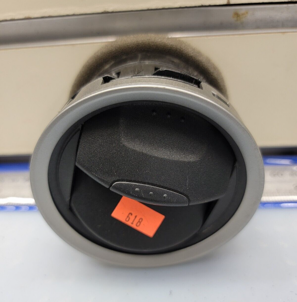 🔥14-16 FORD FIESTA DASHBOARD A/C HEATER AIR VENT Trim Assembly OEM BLACK VT61