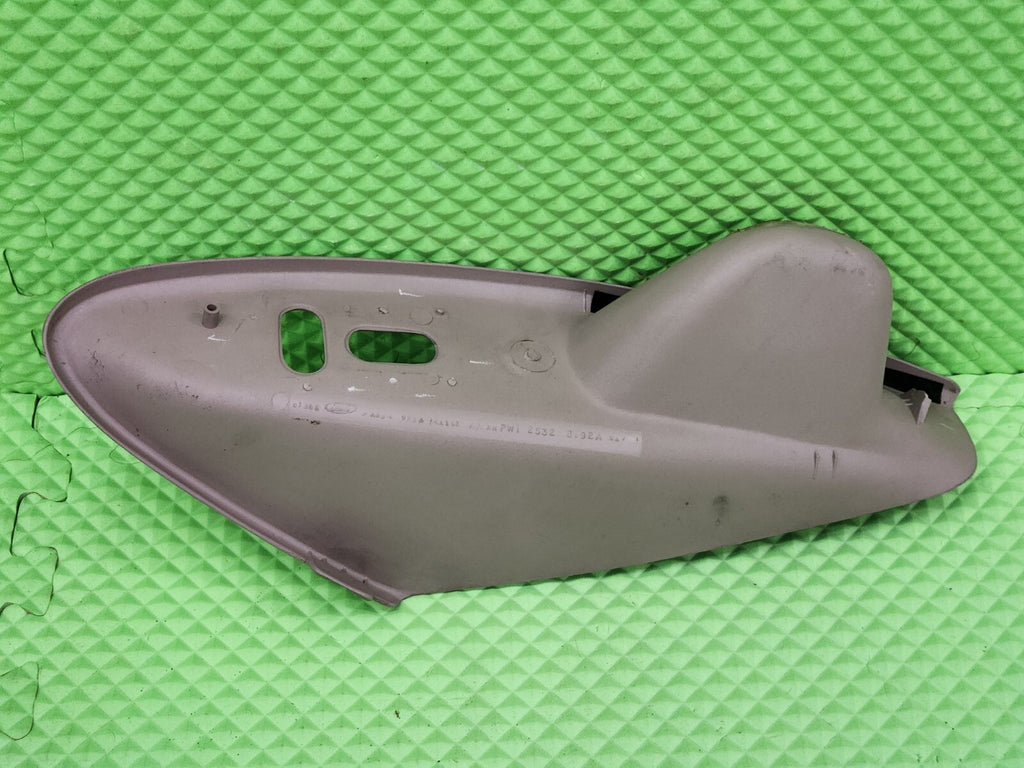 01-04 Ford Mustang front right hand passenger door Window Switch Bezel OEM TAN