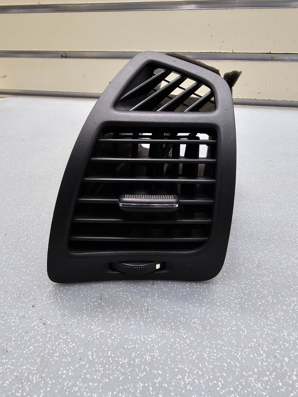 🔥11-13 Kia Sorento Dash RIGHT SIDE A/C Heater Air Vent Duct Grille Black OEM