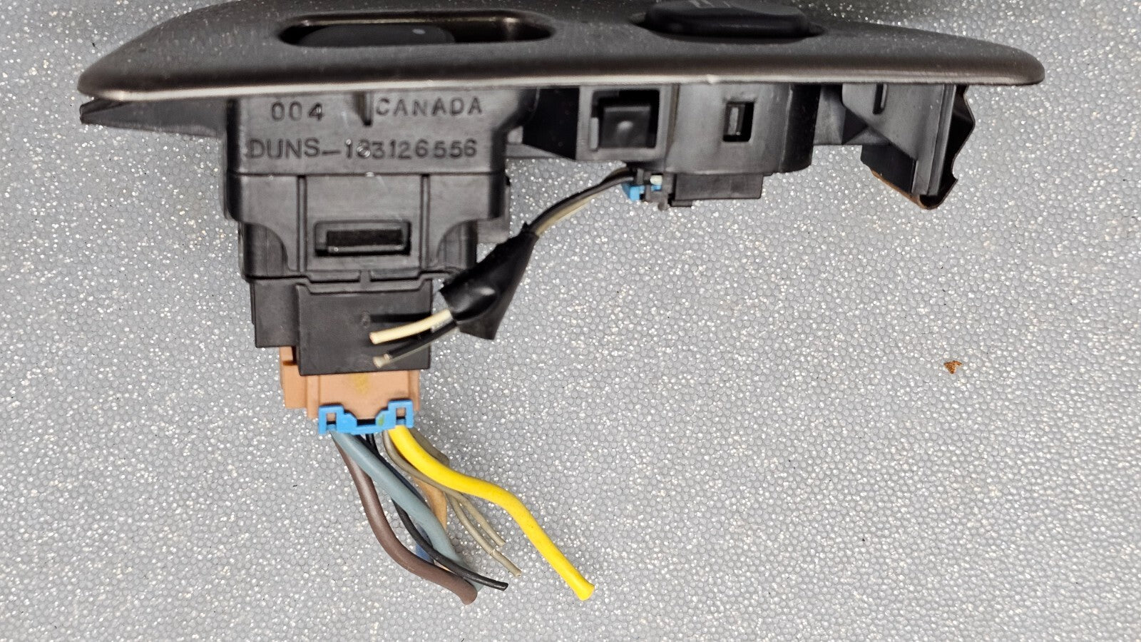 🔥04-07 Chevy Malibu Front Right Passenger Power Window Door Switch Lock Gray