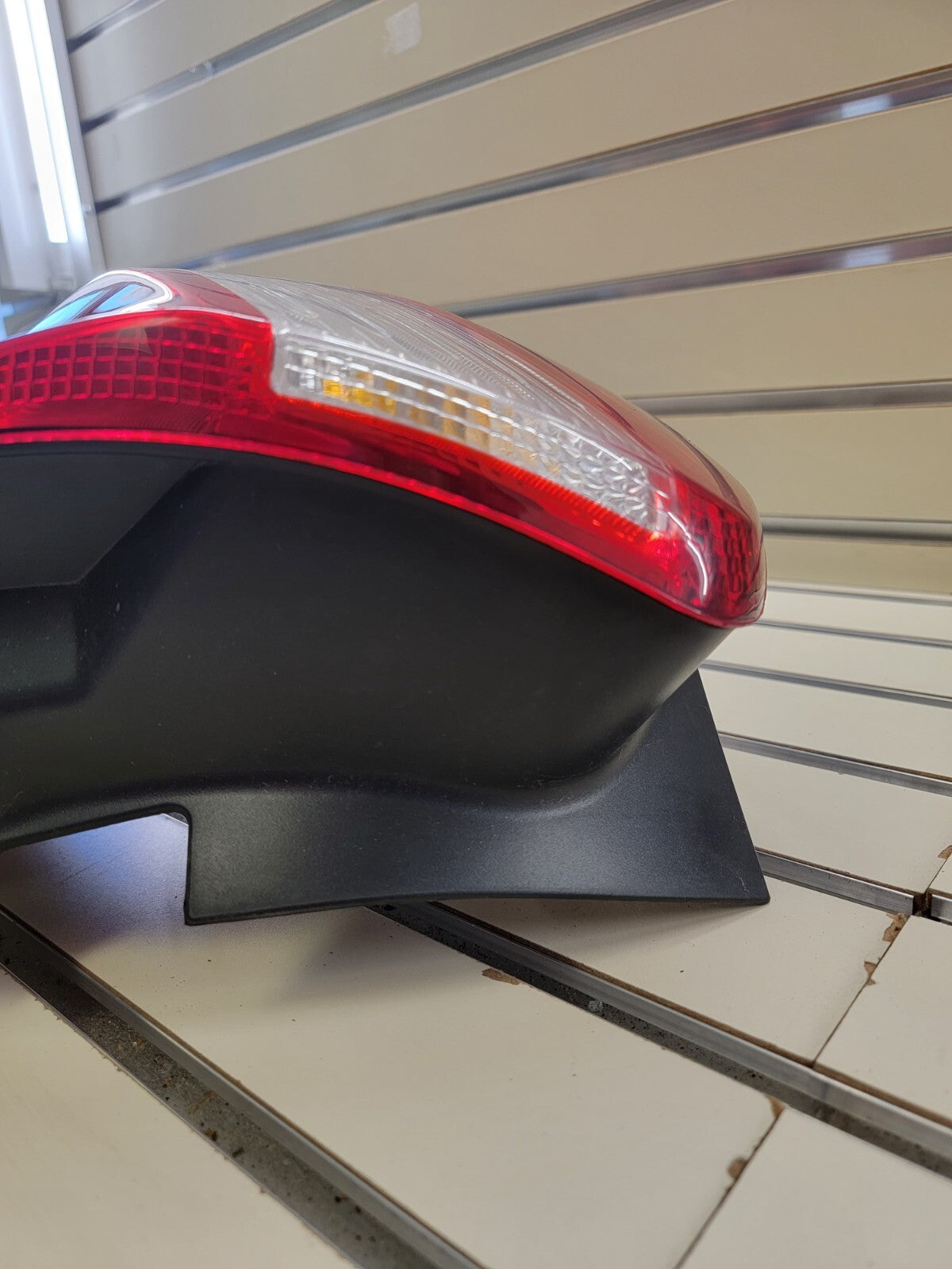🔥2012-2014 Ford Focus Hatchback Tail Light taillight right passenger side