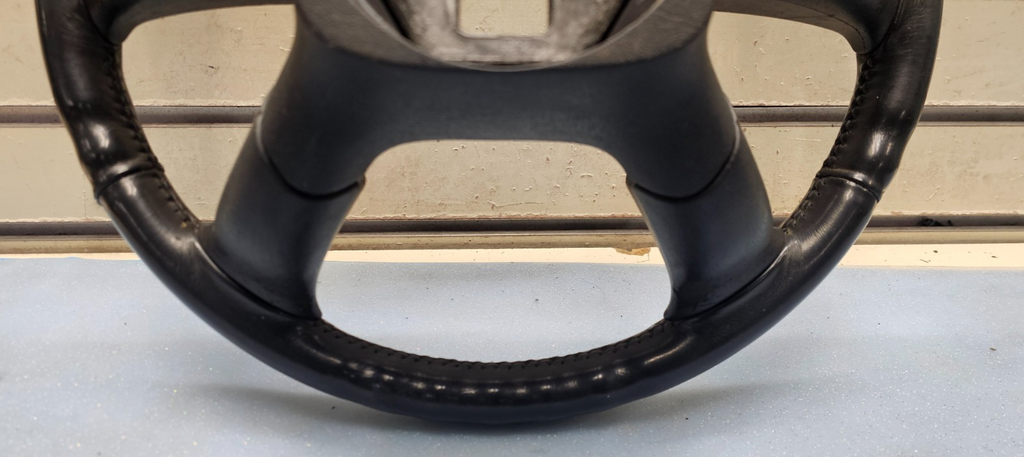 🔥03-06 SILVERADO SIERRA YUKON TAHOE SUBURBAN STEERING WHEEL LEATHER BLACK