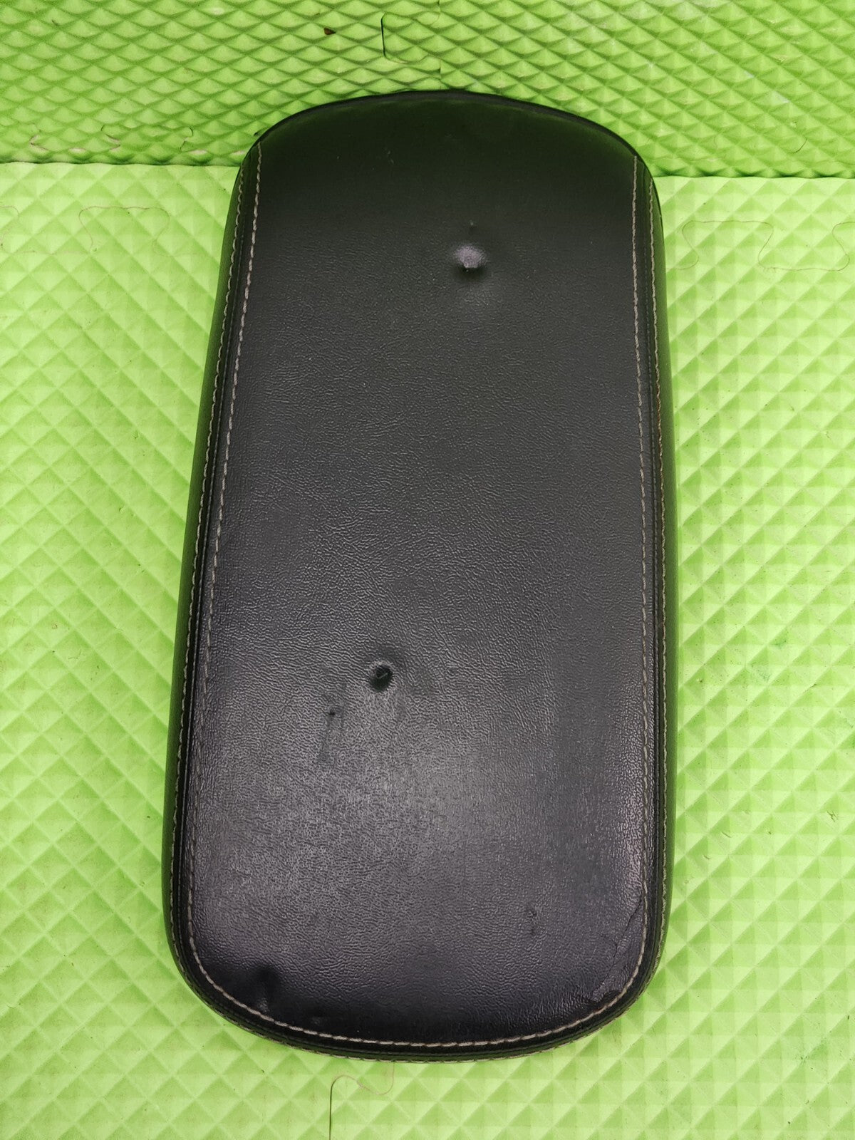 🔥2011-2014 CHRYSLER 200 DODGE AVENGER CENTER CONSOLE LID ARM REST BLACK