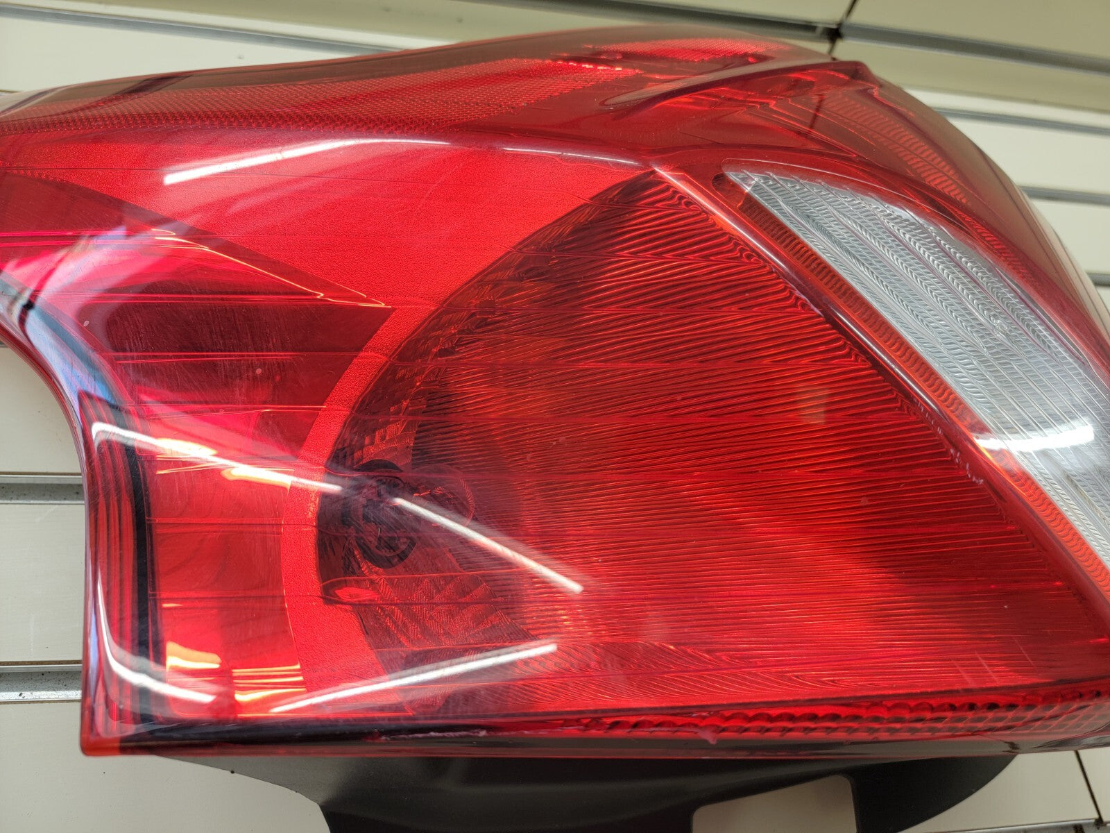 🔥2012-2014 Ford Focus Hatchback Tail Light taillight right passenger side