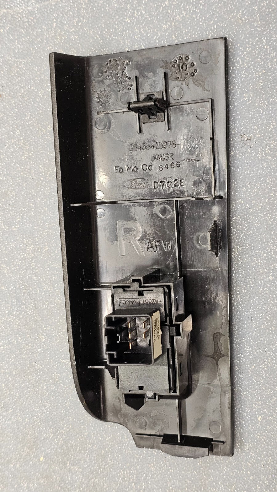 08-12 Escape Focus Front Right Passenger Door Power Window Switch Assembly Black