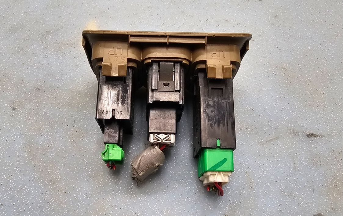 🔥03-08 Honda Pilot cruise control & light on/off switch trim TanOEM