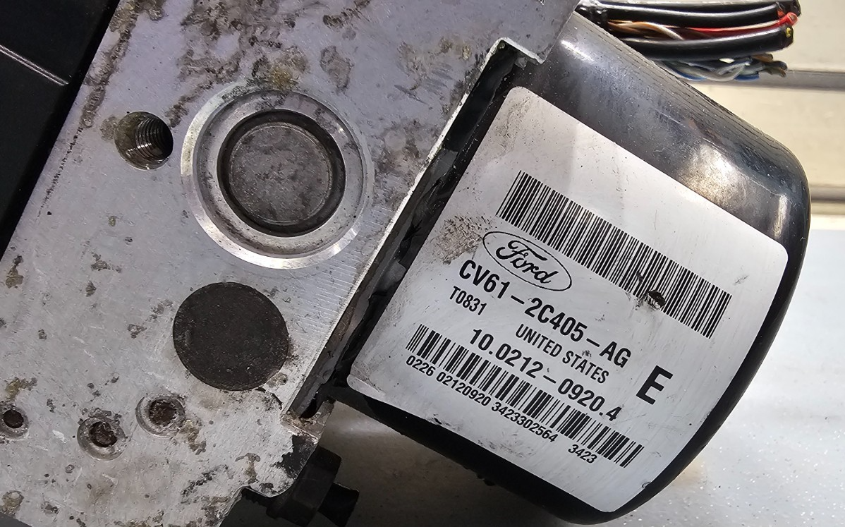 🔥13-15 FORD ESCAPE ABS ANTI-LOCK BRAKE PUMP MODULE ASSEMBLY/FE
