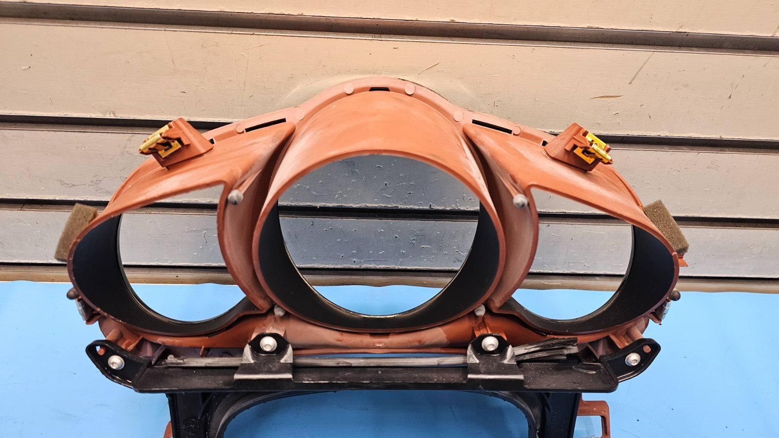 🔥08-12 Chevry Malibu Dash Instrument Cluster Speedometer Bezel Panel Orange