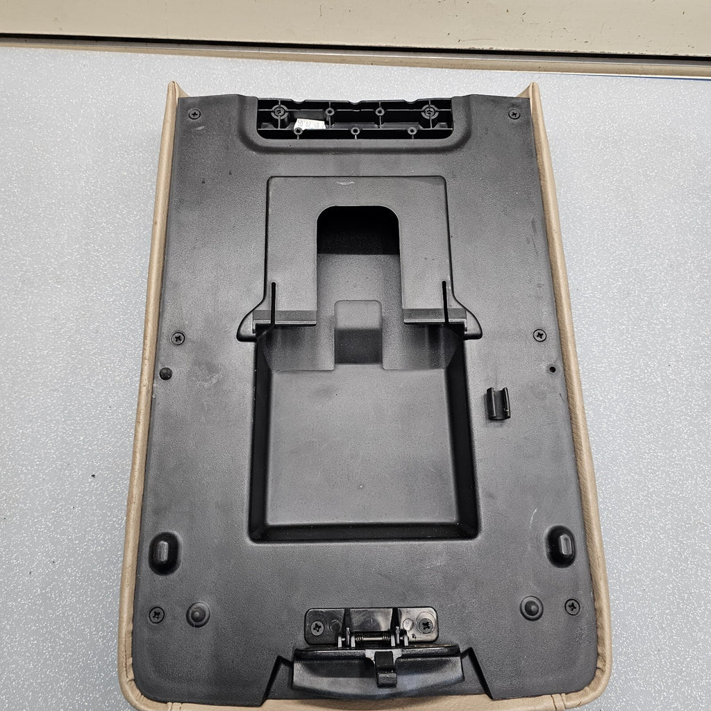 03-06 EXPEDITION Center Console Arm Rest Storage Cover Top Pad Lid Assembly Tan