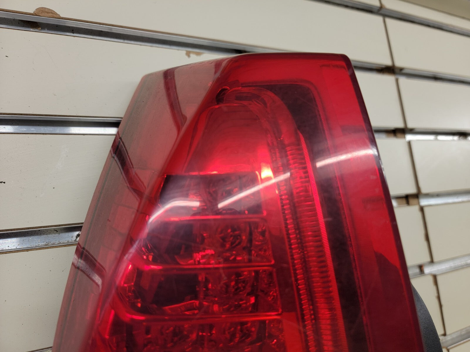 🔥2008-2013 Cadillac CTS Sedan Taillight Lamp Assembly Driver Side Left