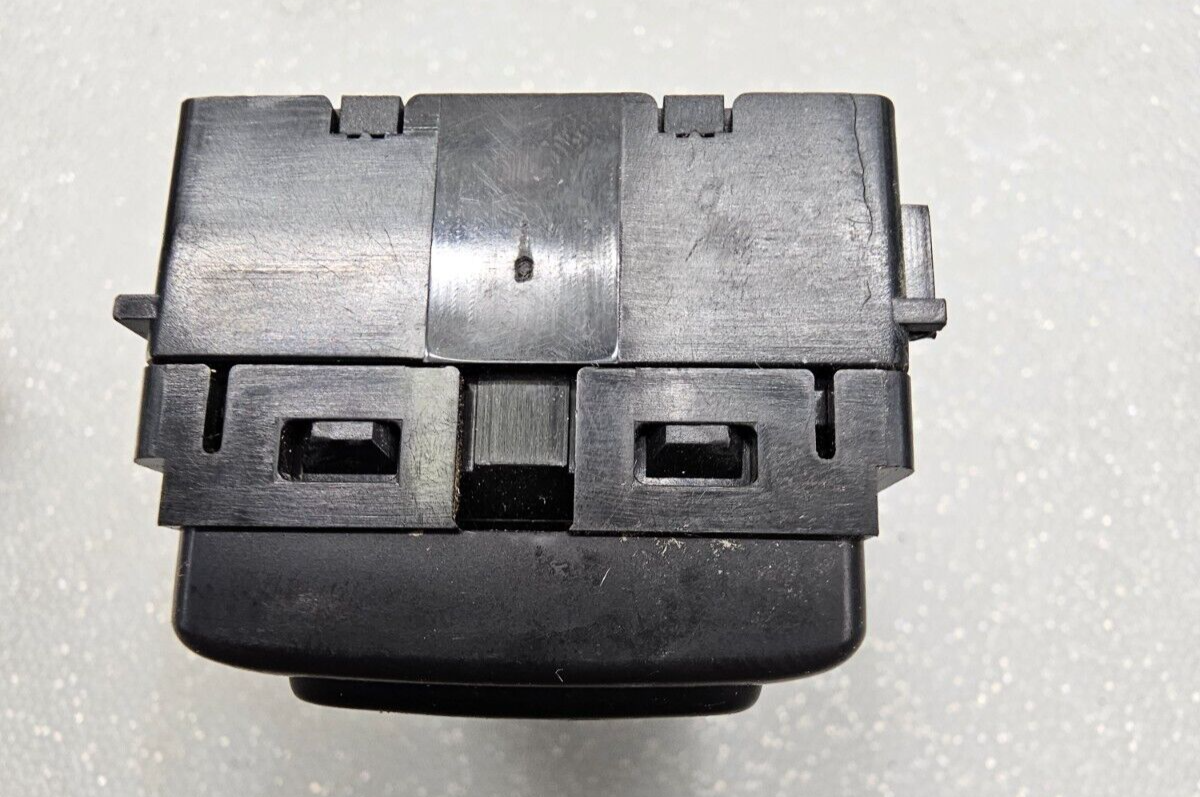 04-08 Nissan Armada Pathfinder Titan Mirror Dash Rocker Switch Control Assembly