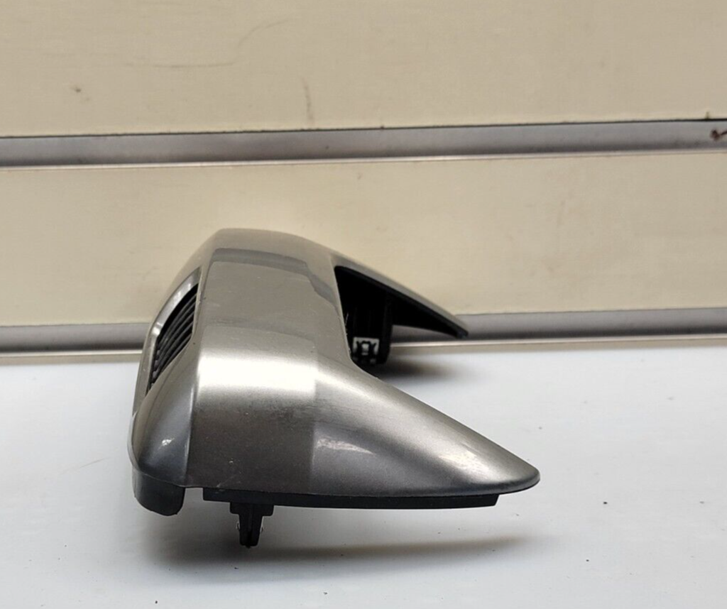 🔥2014-2019 CHEVROLET SILVERADO FRONT RIGHT DASH TRIM PANEL MOULDING silver