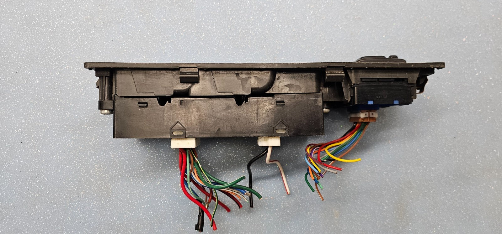 🔥04-15 TITAN ARMADA LEFT DRIVER SIDE POWER WINDOW LOCK SWITCH ASSEMBLY BLACK