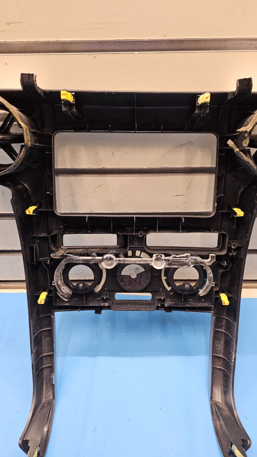 🔥04-06 Scion XB Dash AM FM Radio Stereo Display Bezel Trim Panel Tan/black OEM