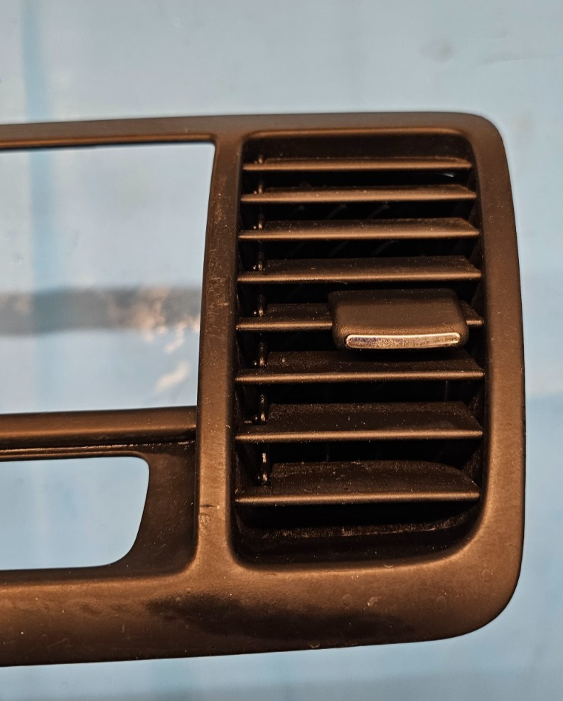 🔥05-09 Subaru Legacy Outback Center Dash Trim Bezel Vents Clock Storage OEM B31
