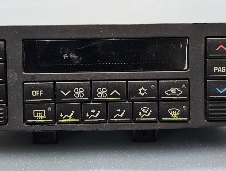 🔥06-09 Lacrosse Alure Dash Climate Control Temperature A/C AC HVAC Heater Black