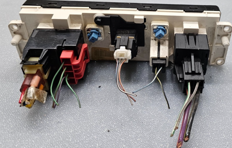 95-04 RANGER EXPLORER DASH HEATER CLIMATE CONTROL TEMPERATURE UNIT CONDITIONING