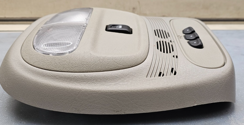🔥02-09 TRAILBLAZER ENVOY OVERHEAD CONSOLE DOME LIGHT MAP STORAGE ASSEMBLY TAN