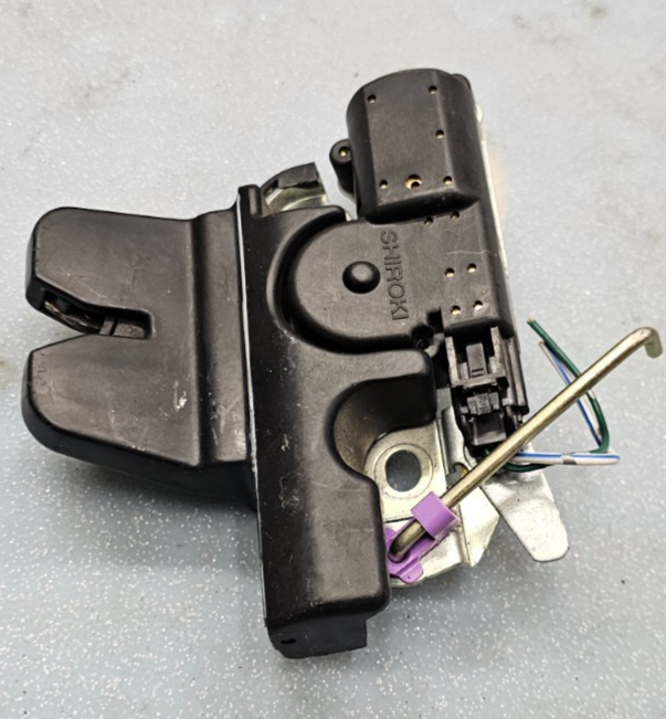 🔥02-06 Camry Luggage Compartment Deck Power Release Door Lock Latch Actuator