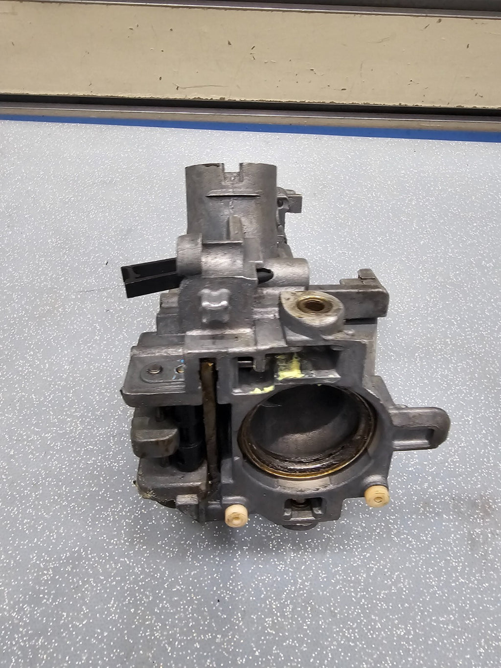 01-17 Ford Super Duty F-650 F-750 Power Steering Column Jacket Flange OEM