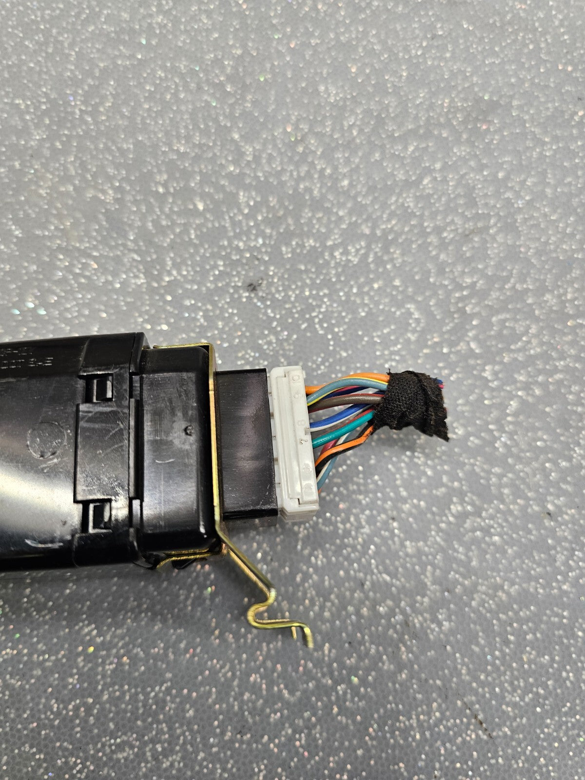 🔥2002 - 2007 Jeep Liberty Hazard Warning Switch Mopar 56010158  JL