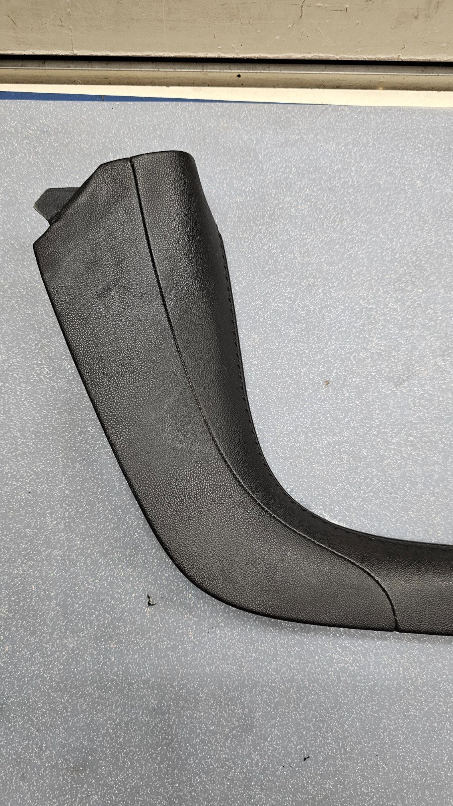 🔥13-19 Cadillac Ats Sdn Left Side Center Console Floor Molding Trim Black OEM