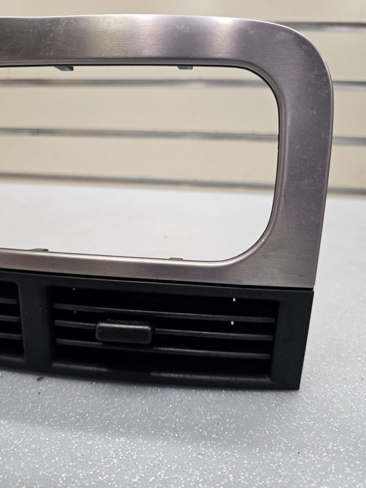 🔥99-04 Jeep Grand Cherokee Center Dash RADIO Bezel A/C Air Vent Trim SILVER