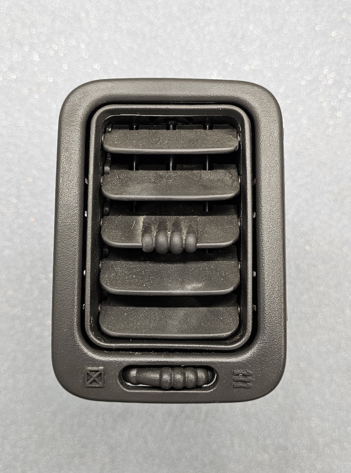 🔥99-06 Silverado Sierra Right Dash AC Heater Air Vent Filter Conditioning Black