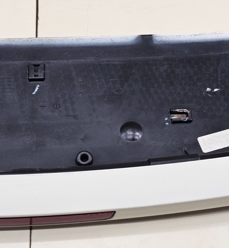 🔥11-20 Dodge Grand Caravan Rear Upper Hatch Spoiler Wing Mount Break white OEM