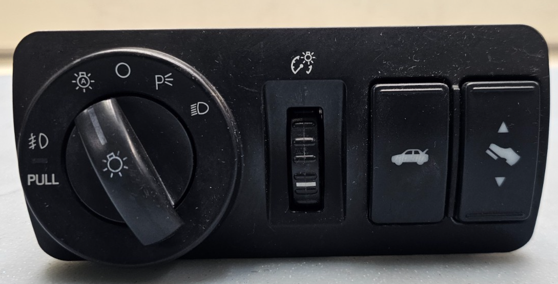 🔥05-07 Five Hundred Taurus Montego Fog Headlight Lamp Dimmer Trunk Switch Black