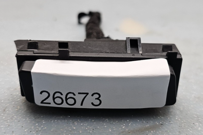 🔥2006-2013 CHEVY IMPALA CENTER DASHBOARD INFORMATION SWITCH CONTROL BUTTON OEM