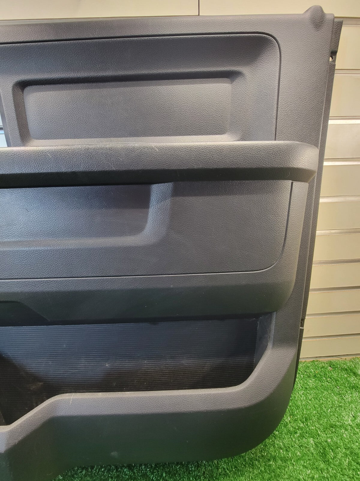 🔥2012-2015 Dodge RAM Interior Door Panel Front RIGHT SIDE PASSENGER GRAY