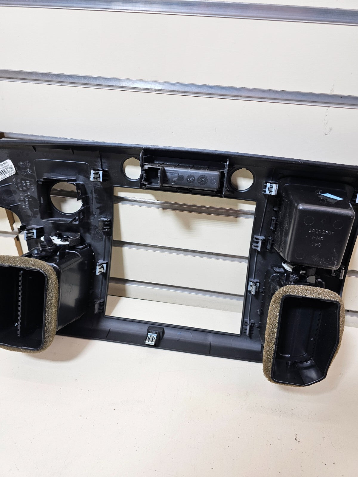 🔥07-14 Silverado SIERRA Center Dash Radio Bezel AC Climate Trim Panel BLACK B6