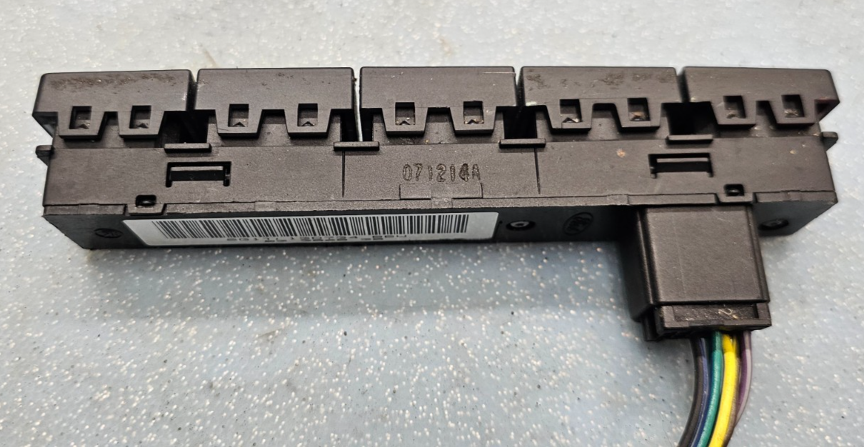 🔥08-09 Mercury Sable Ford Taurus Traction Hazard Control Switch OEM