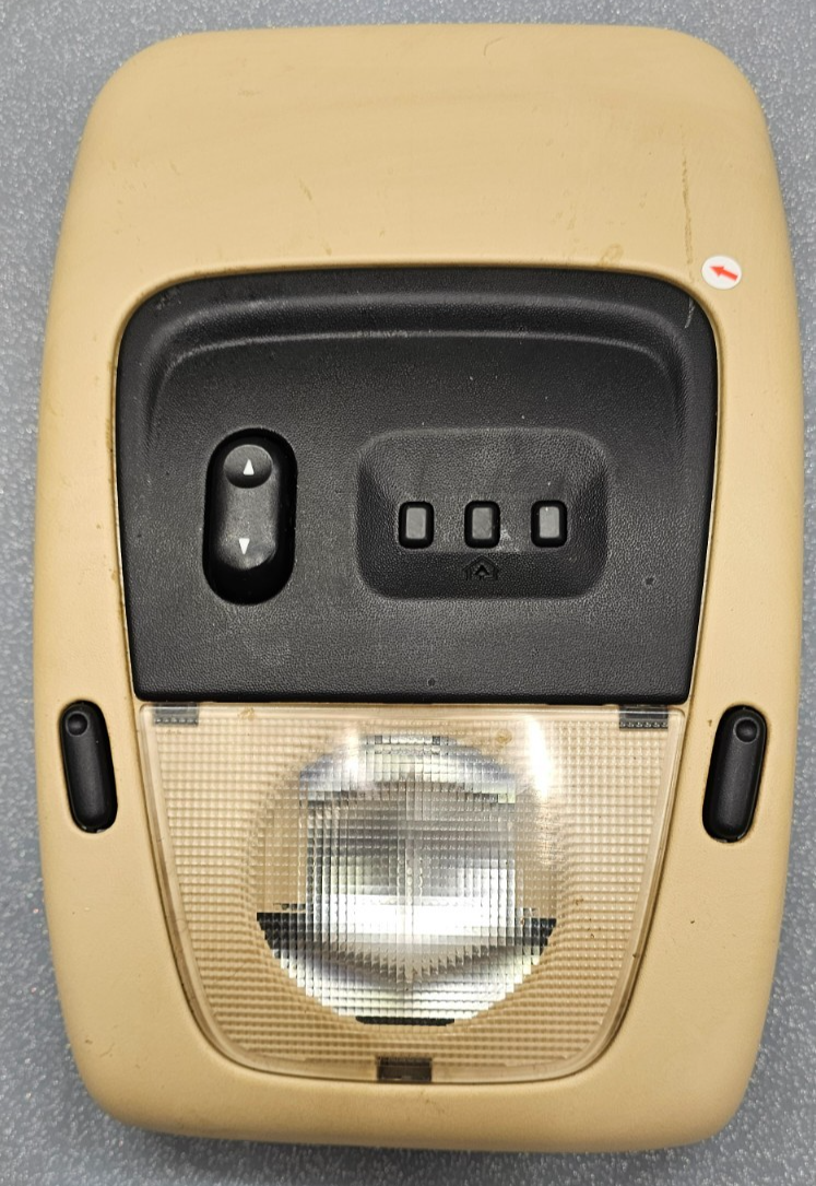 🔥02-05 Explorer Mountaineer Overhead Console Dome Map Light Storage Sunroof Tan