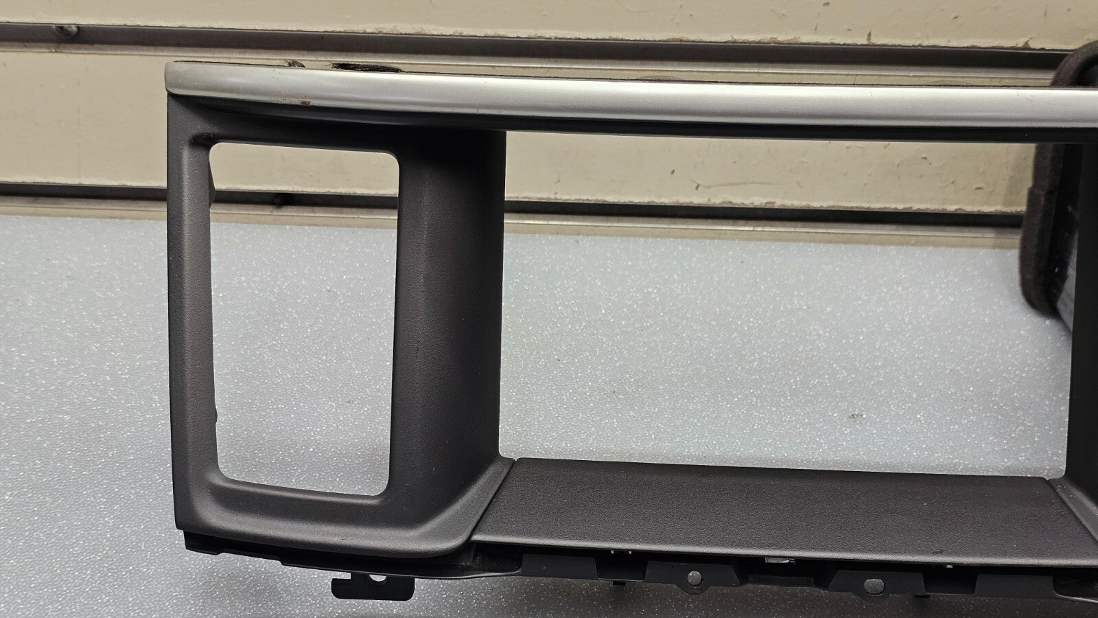 🔥13-20 Pathfinder  Center Dash Radio Trim Panel Bezel Climate Control Gray OEM