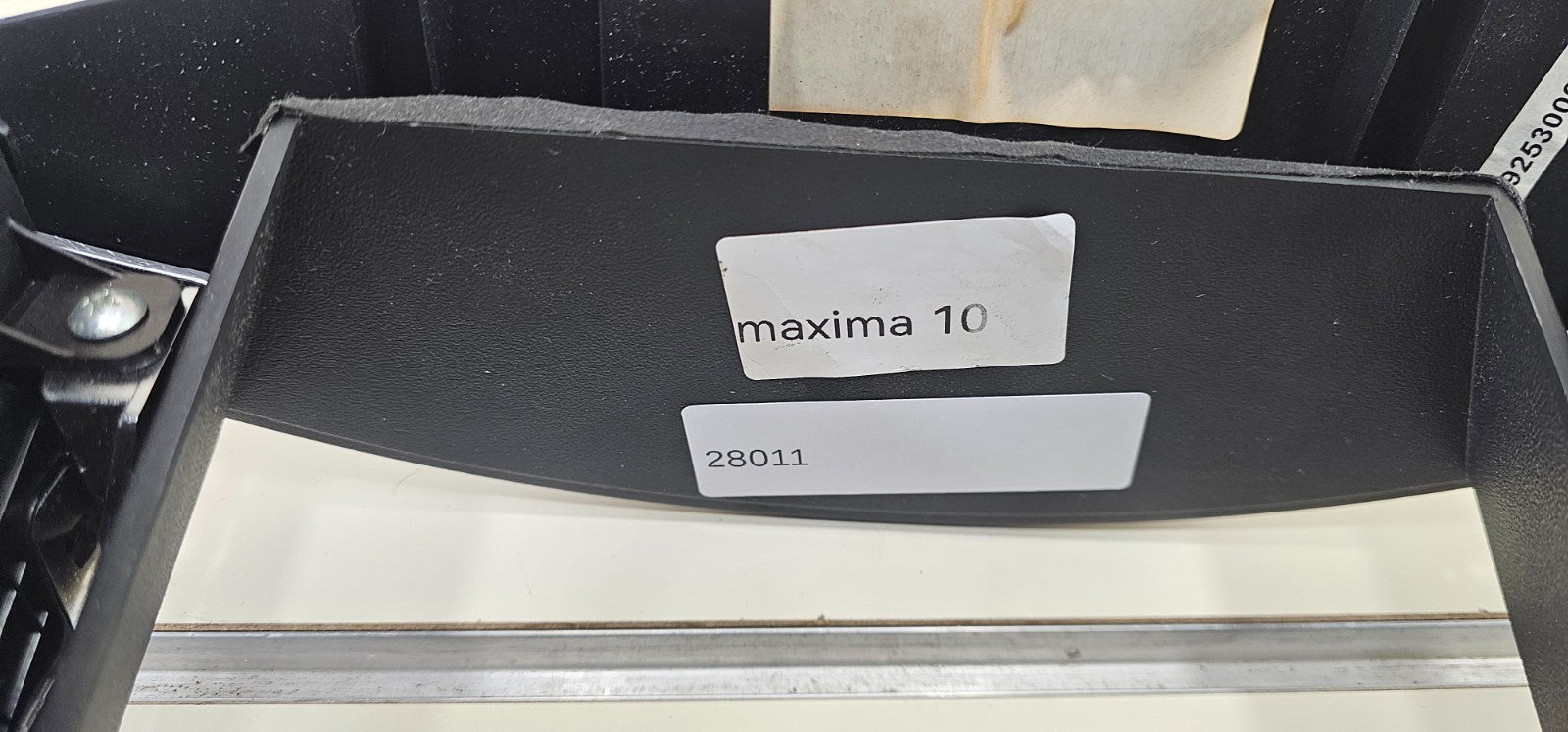 09-14 Maxima Dash Radio Stereo Display Navigation Control Bezel Trim Panel Black