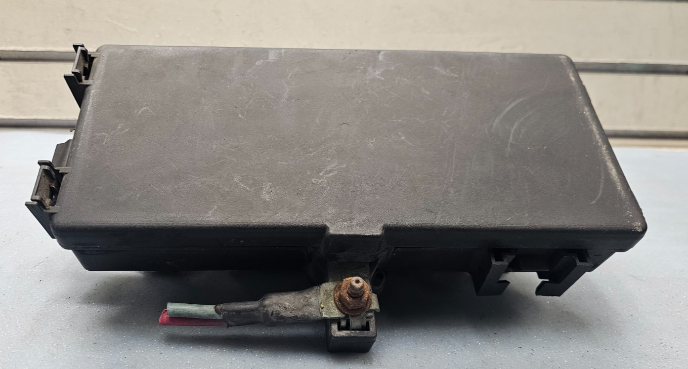 🔥2006 DODGE RAM FUSE BOX RELAY TIPM TOTALLY INTEGRATED POWER MODULE ASSEMBLY