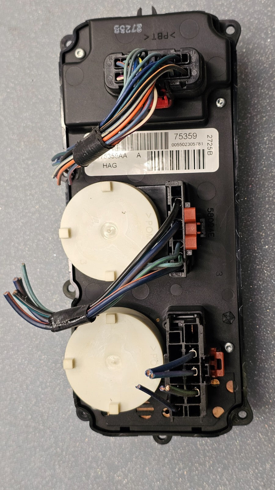 🔥04-07 Caravan Town Country Dash AC Climate Temperature Heater Control Unit OEM
