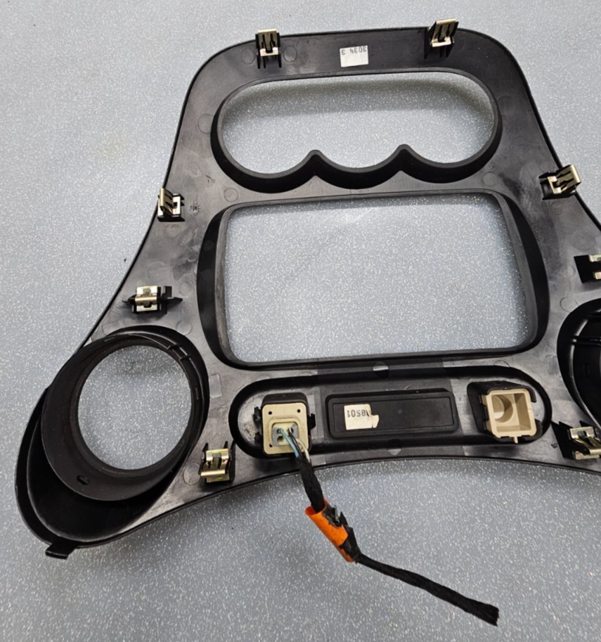 🔥03-07 Saturn Ion Dash Radio AC Climate Control Bezel Assembly Trim Panel BLACK