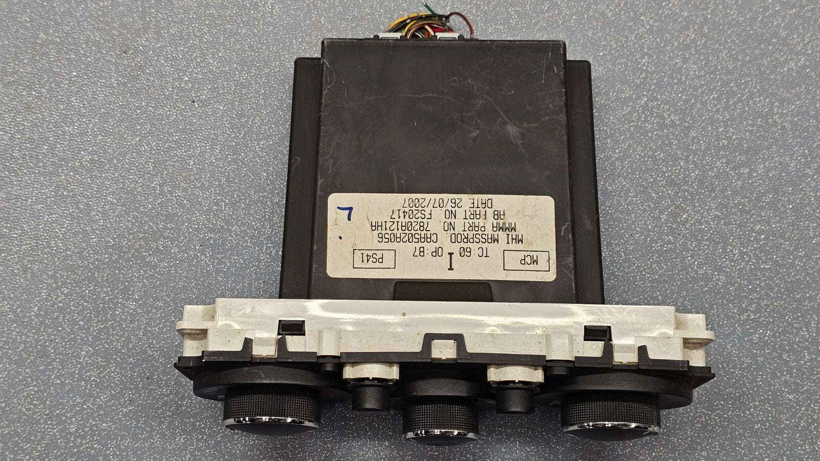 🔥04-08 MITSUBISHI Galant Dash A/C Climate Heater Temperature Control Panel UNIT